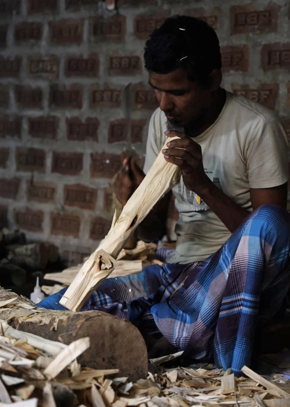 Uncovering Liquid Gold: The Painstaking Craft of Oud Extraction